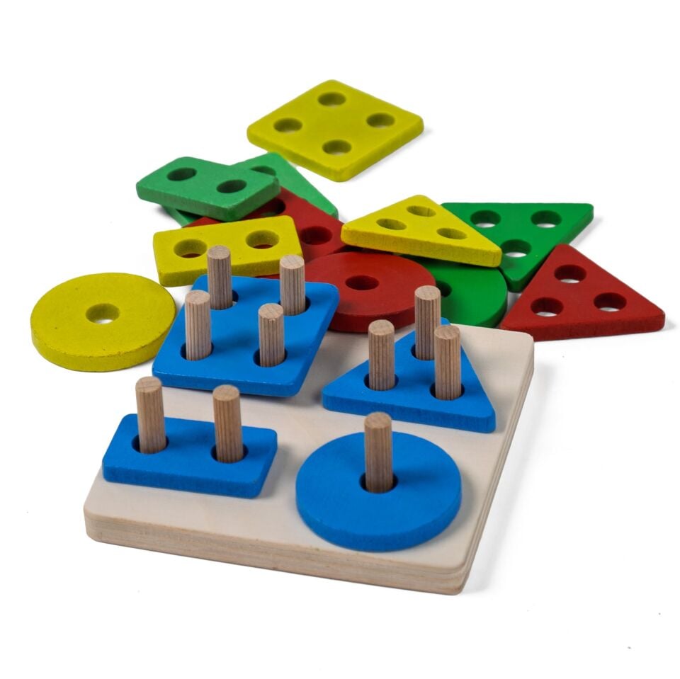 Toysilla Ahşap Eğitici 4'Lü Geometrik Şekil Bul Tak Oyunu T3025